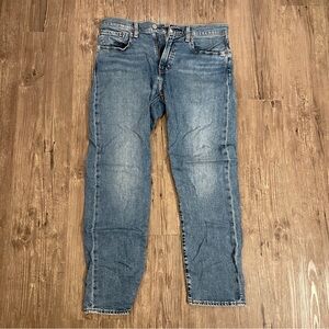 Levi’s 502 Premium Taper Jeans